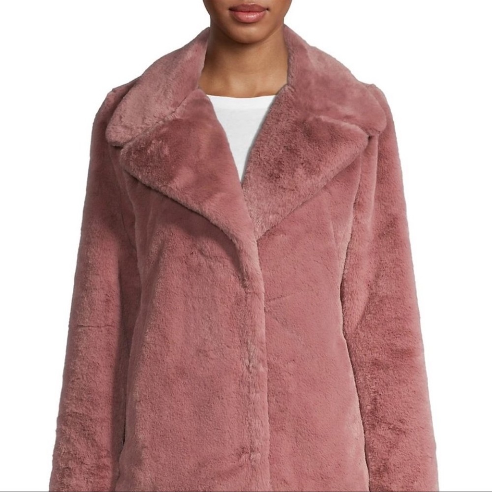 Short Faux-Fur Jacket from Avec Les Filles